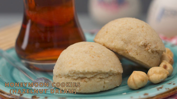 Honeymoon Cookies Recipe (Hazelnut Dream)